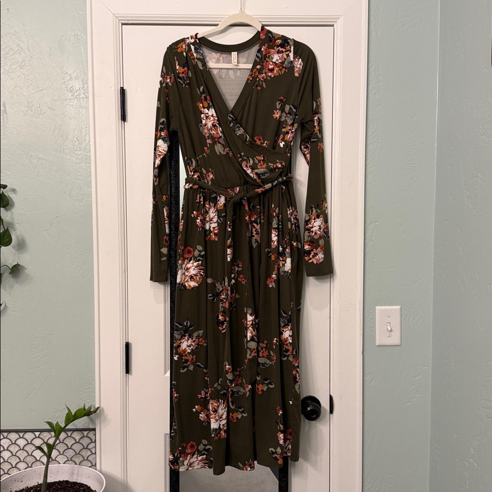 Flamingo Urban Olive Floral Dress